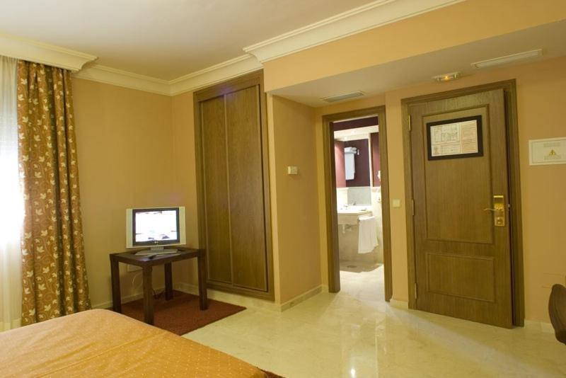 רונדה Hotel Sierra Hidalga מראה חיצוני תמונה